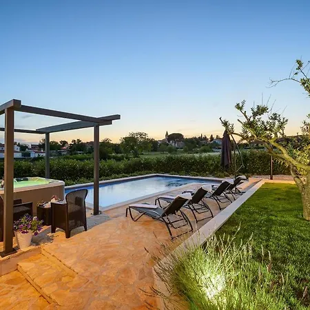 Marelica Ferienhaus Kaštelir